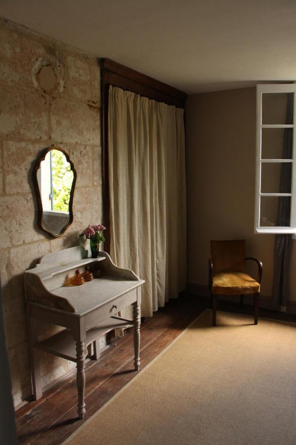 Grange Bleuet Bed & Breakfast Aubeterre-sur-Dronne Exterior foto